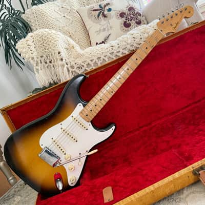 1958 Fender Stratocaster 2-Tone Sunburst - All Original w/OSHC image 3