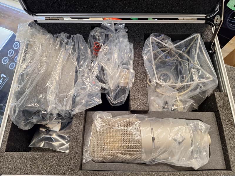 Neumann M 149 Large Diaphragm Multipattern Tube Condenser Microphone 1999 - Present - Nickel Licensed Neumann Dealer Brand New image 1