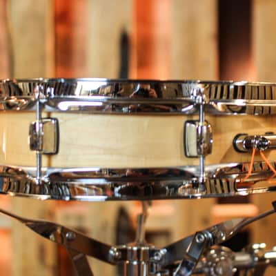 Pearl 13x3 Maple Natural Piccolo Snare Drum image 3