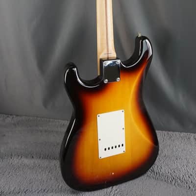 Fender Stratocaster 95-96 - Sunburst Japan image 3