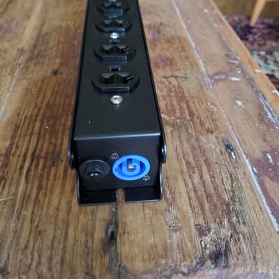 FCS PL1-420WH Power Link AC Outlet Strips Powercon to Edison image 2