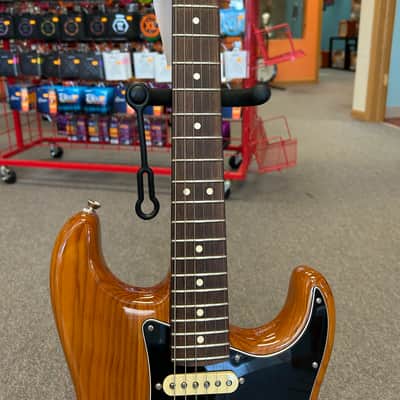 Fender American Professional II Stratocaster 2024 - Roasted Pine image 4