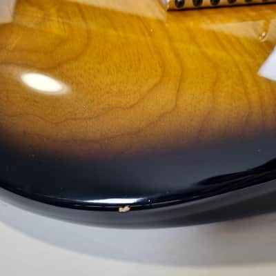 Fender Stratocaster American Series 50th Anniversary 2004 Sunburst image 7