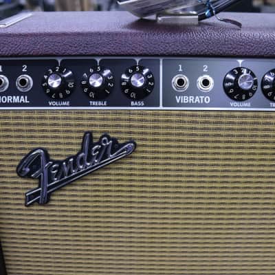 Fender '65 Deluxe Reverb Reissue "Fudge Brownie" FSR Limited Edition 22-Watt 1x12" Guitar Combo 2015 - 2016 - Brown image 2
