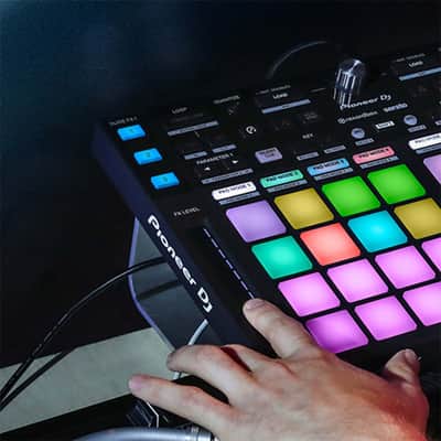 Pioneer DJ DDJ-XP2 rekordbox & Serato DJ DVS Performance Pad Surface Controller image 10