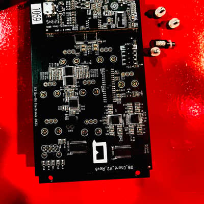 Qu-Bit Electronix Chord v2 2019 - Present - Black image 2