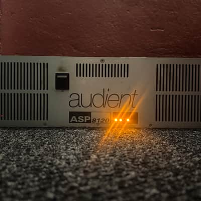 Audient ASP8024 24-channel analog console image 7