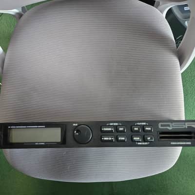 Alesis QSR 2000s - Black image 2