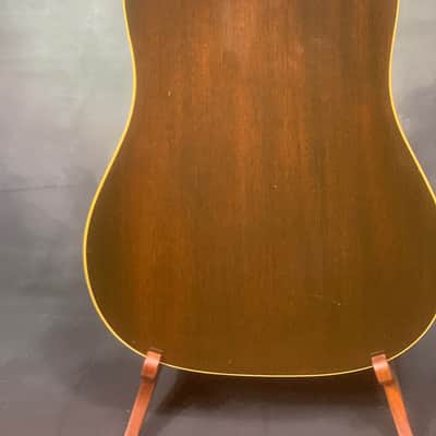 Gibson J-45 ADJ 1970-71 - Cherryburst image 4