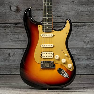 Fender American Ultra II Stratocaster HSS image 1