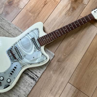 1967 Danelectro Vincent Bell Coral 12 String Electric Guitar White image 2