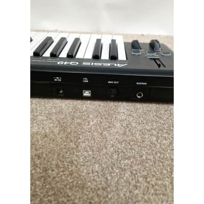 Alesis Q49 - Fair image 10