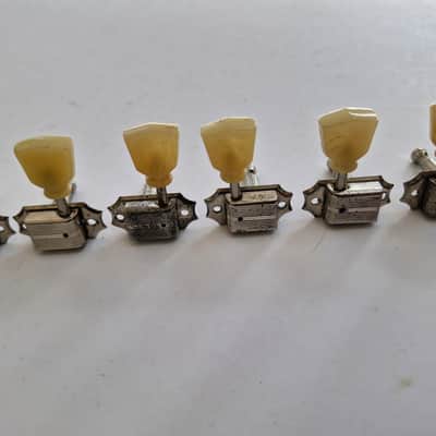 Kluson set of 6 (3+3) no line single ring tuners - 1953 - to mid 1956 image 5