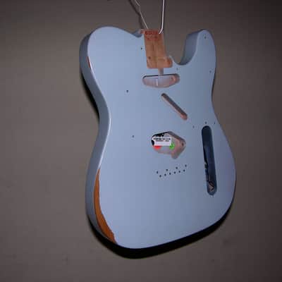 Custom Relic Fender Highway One Telecaster with Maple Fretboard - 2007 - Daphne Blue image 24