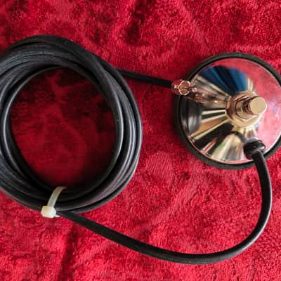 Fender 1 Button Vintage Style Switch w.RCA Jack 099-4050-000 image 1