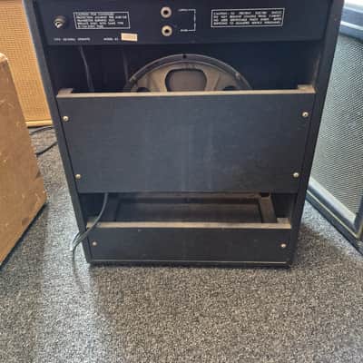 Univox Model 1960's/1970's 65 U65RN Guitar Amp image 2