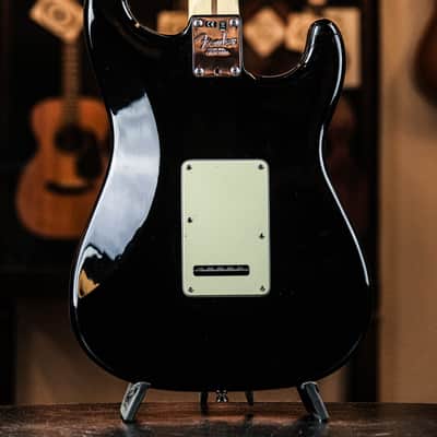 2019 Fender American Professional Stratocaster Left-Hand black image 9