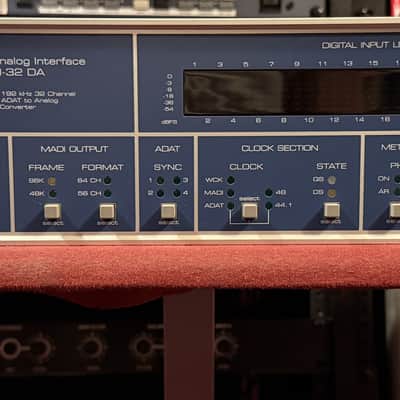 RME M-32 DA Hi-Precision 192kHz 32-Channel MADI / ADAT to Analog Converter 2010s - Blue