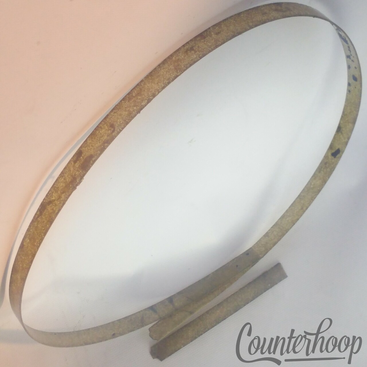 Slingerland Silver Glass Glitter/Sparkle Bass Drum Hoop/Rim Inlay Wrap 1/2" 39" — main photograph