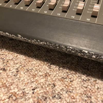 Tascam M-2516 16-channel Mixer image 11