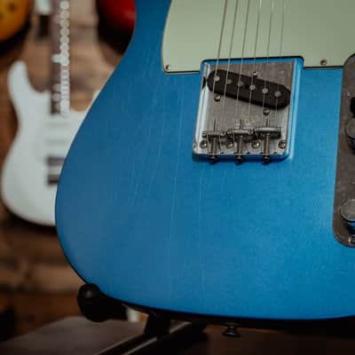 Fender Limited Edition Vintera II Road Worn '60s Telecaster, Rosewood Fingerboard, Lake Placid Blue, w/Deluxe Gigbag image 11