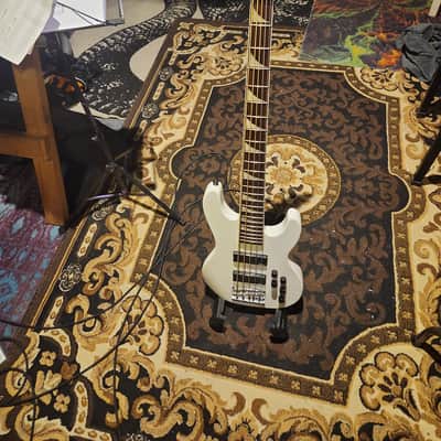 Jackson neckthru X Series CBXNT V 5-String Concert Bass with Rosewood Fretboard 2016 - 2018 - Snow White image 1
