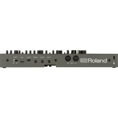 Roland   Sh 01 A image 2