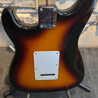 Fender Standard HSS Stratocaster with Rosewood Fretboard 2006  - Brown Sunburst image 10