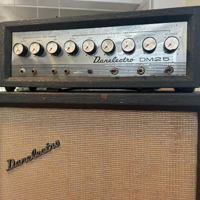 Danelectro DM25 - 1960's - Head / Cabinet image 7