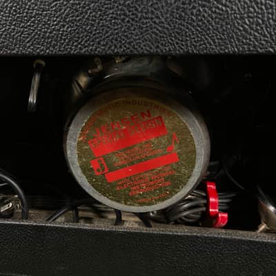 2010s Fender Deluxe Reverb 22w 1x12" Tube Amp Combo image 9