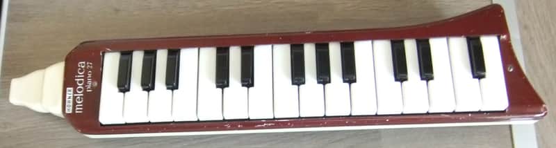 RARE HOHNER PIANO 27 MELODICA - GOOD, FULLY WORKING WITH ONE STICKING NOTE c1970s image 1