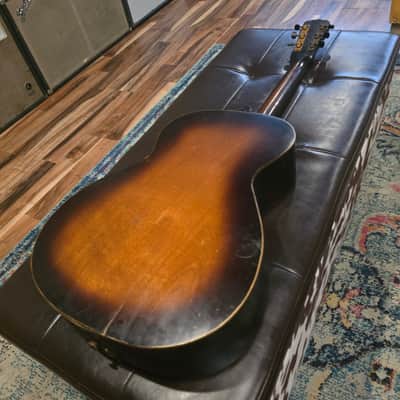 1930s Regal - First National Institute of Allied Arts - Guitar image 14