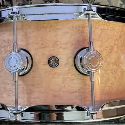Mint DW Collector’s Series Exotic Natural Lacquer Over Birdseye Maple w/Chrome 6.5x14 image 3