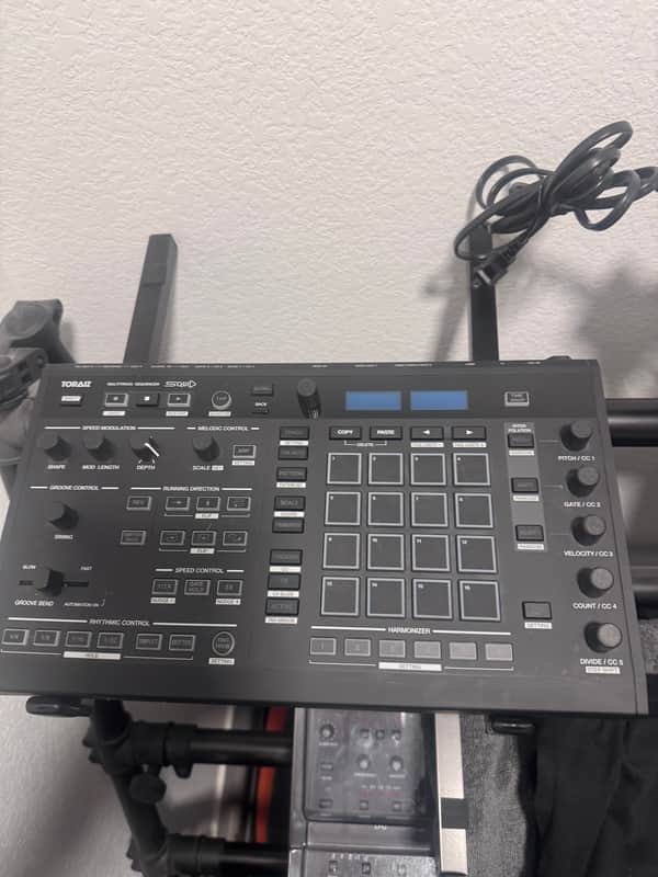 Pioneer Toraiz Squid Multitrack Sequencer 2019 - Black image 1