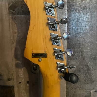 Guyatone LG-145T 1965 - Vintage Burst image 8