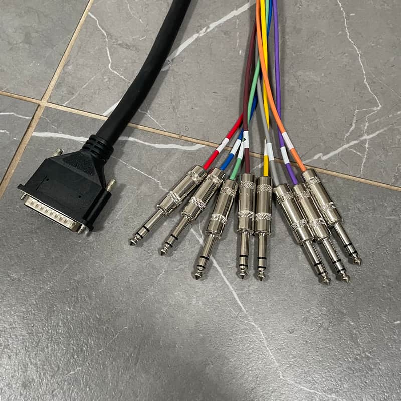 Hosa DB25 to 1/4” TRS Snake cable 2m - Pair image 1