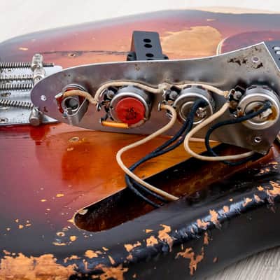 1962 Fender Jazz Bass Vintage Pre-CBS Slab Board, Sunburst w/ Case image 20