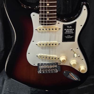 Fender Player II Stratocaster Electric Guitar - 3-color Sunburst with Rosewood Fingerboard 2025 image 2