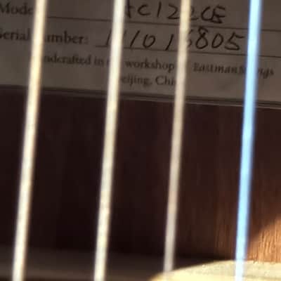 Eastman AC122CE Sapele/Sitka Spruce Grand Auditorium Cutaway with Electronics 2010s - Natural image 13