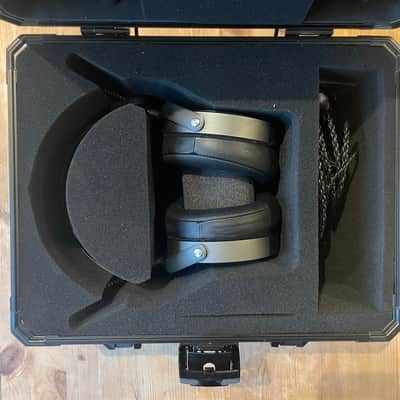 Audeze MM-500 Planar Magnetic Headphones image 9