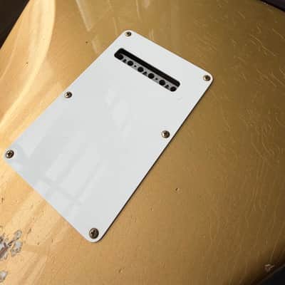 2026 Fender Custom Shop Stratocaster Pro W25 Relic - HLE Gold image 14