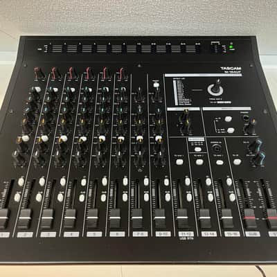 Tascam M-164UF – 16-Channel Analog Mixer w/ USB Interface & Built-in Effects (Excellent Condition) image 2