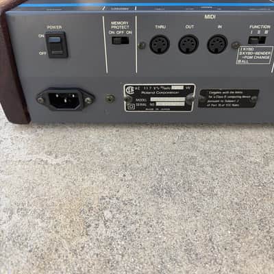 Roland Juno-106 61-Key Programmable Polyphonic Synthesizer 1984 - 1985 Fully Serviced image 10