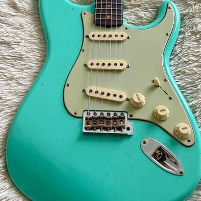 Fender Custom Shop '59 Reissue Stratocaster Seafoam Green Electric Guitar image 4