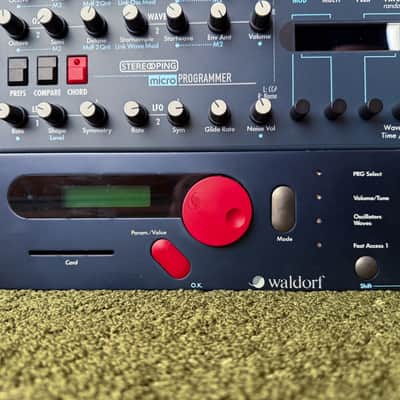 Waldorf Microwave Rackmount Wavetable Synthesizer 1989 - Blue image 2