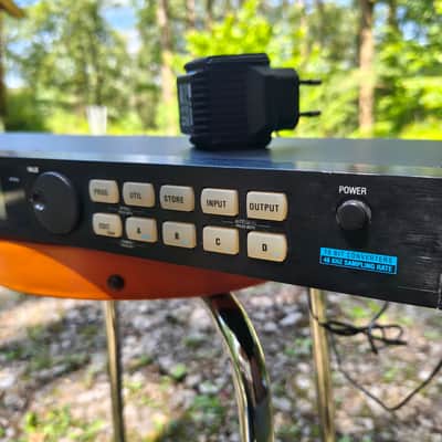 Alesis Midiverb 4 image 4