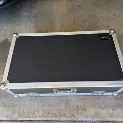 Vertex Tour Elite (TE4 Riser) / Creation Flight Case image 4