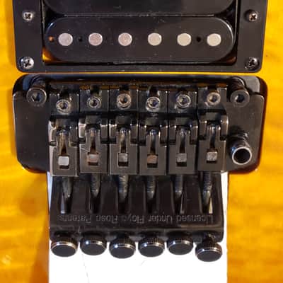 Kramer Striker FR424CM quilted maple loaded body Floyd Rose pickups 2000 sunburst image 6