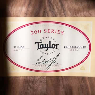 Taylor 212ce Grand Concert Acoustic/Electric Guitar with Gig Bag image 13