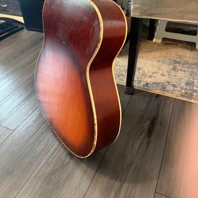 Silvertone 319 1960 - Sunburst image 3